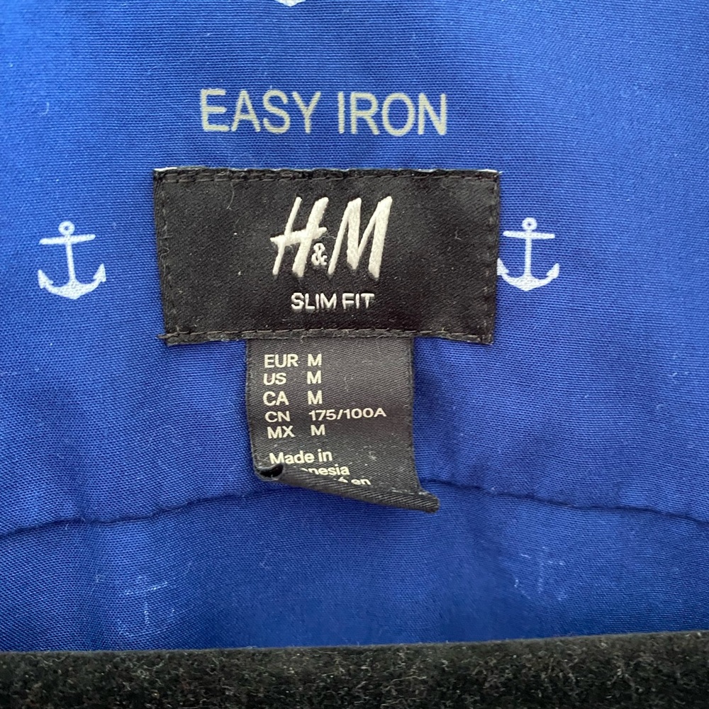 H&M Nautical Anchor Blue& White Men's Button Down Shirt Size Medium - Picture 4 of 5